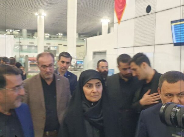 بازدید وزیر جدید راه از ترمینال سلام در فرودگاه امام (ره) بازدید وزیر جدید راه از ترمینال سلام در فرودگاه امام (ره)