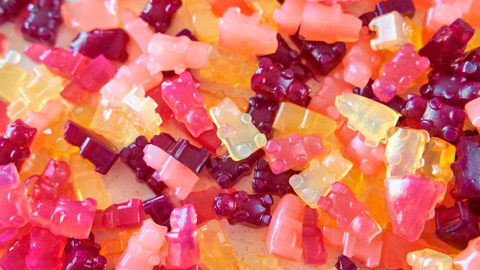 طرز تهیه پاستیل خانگی / آموزش انواع پاستیل خانگی + عکس و فیلم طرز تهیه پاستیل خانگی