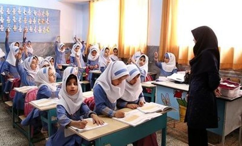 زمان واریز حقوق فروردین ۱۴۰۴ فرهنگیان زمان واریز حقوق فروردین ۱۴۰۴ فرهنگیان