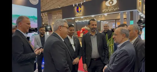 بازديد معاون معدنی وزیر صمت از غرفه چادرملو در متافو تبريز