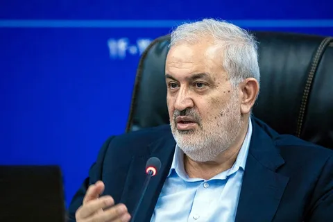 وزیر نیرو: توسعه نیروگاه‌های تجدیدپذیر در مقیاس خانگی و کوچک‌مقیاس