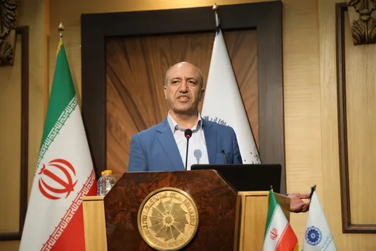 زیان تجار از سیاست&zwnj;گذاری غلط دولت روحانی در تعهد ارزی/ ارز تک&zwnj;نرخی مزیت است