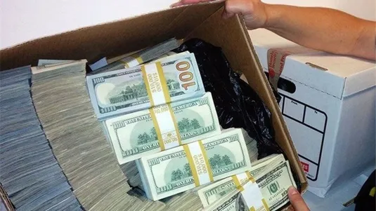 قوت&zwnj;بخشی به بازار ۲۰ میلیارد دلاری ارز آزاد؛ تاوان نبود تعادل در عرضه و تقاضا