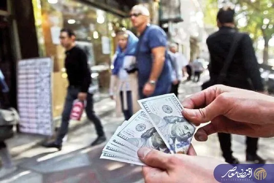 کاهش نرخ حواله دلار پس از تک&zwnj;نرخی شدن ارز در مرکز مبادله