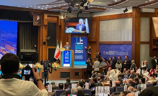 مدنی&zwnj;زاده: دریچه توسعه اقتصادی ایران از مناطق آزاد می&zwnj;گذرد/ تمرکز وزارت اقتصاد بر بخش خصوصی و سرمایه&zwnj;گذاری ارزی
