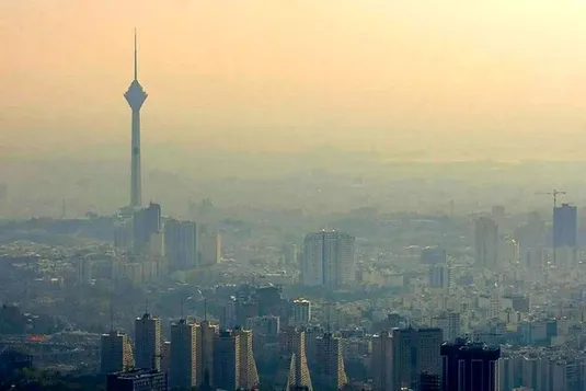 هوا &laquo;ناسالم&raquo; برای همه؛ تداوم آلودگی هوا در تهران