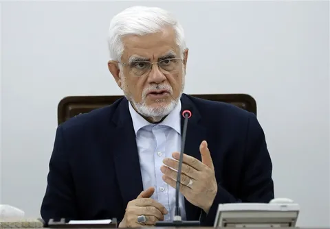 عارف: دوران مدیریت ساعتی گذشته است/ کشور به مسئولیت جهادی نیاز دارد