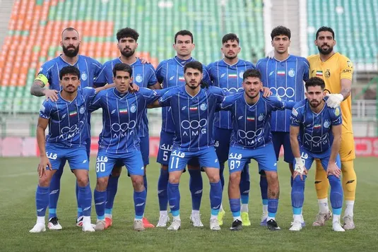 پایان خانه به دوشی استقلال