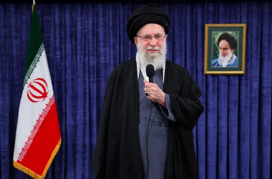 امام خامنه&zwnj;ای: در 22 بهمن امسال ایران سربلند و دشمن مأیوس شد
