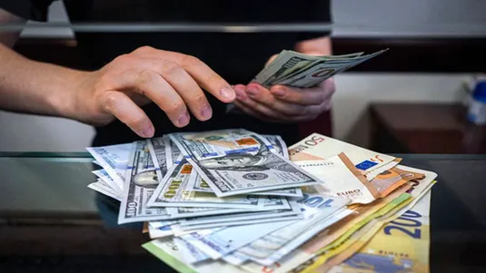 تک&zwnj;نرخی کردن ارز در دستور کار دولت