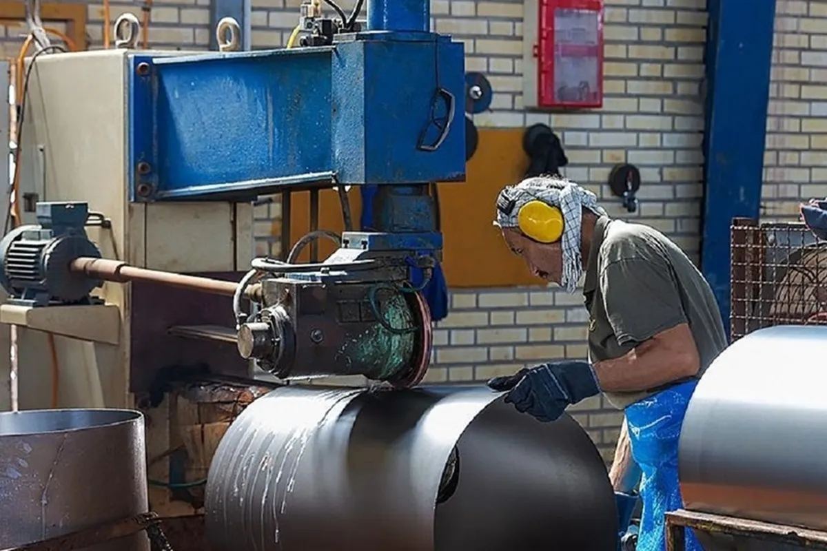 پرداخت ۱۴۰۰ میلیارد تومان تسهیلات برای نوسازی صنایع