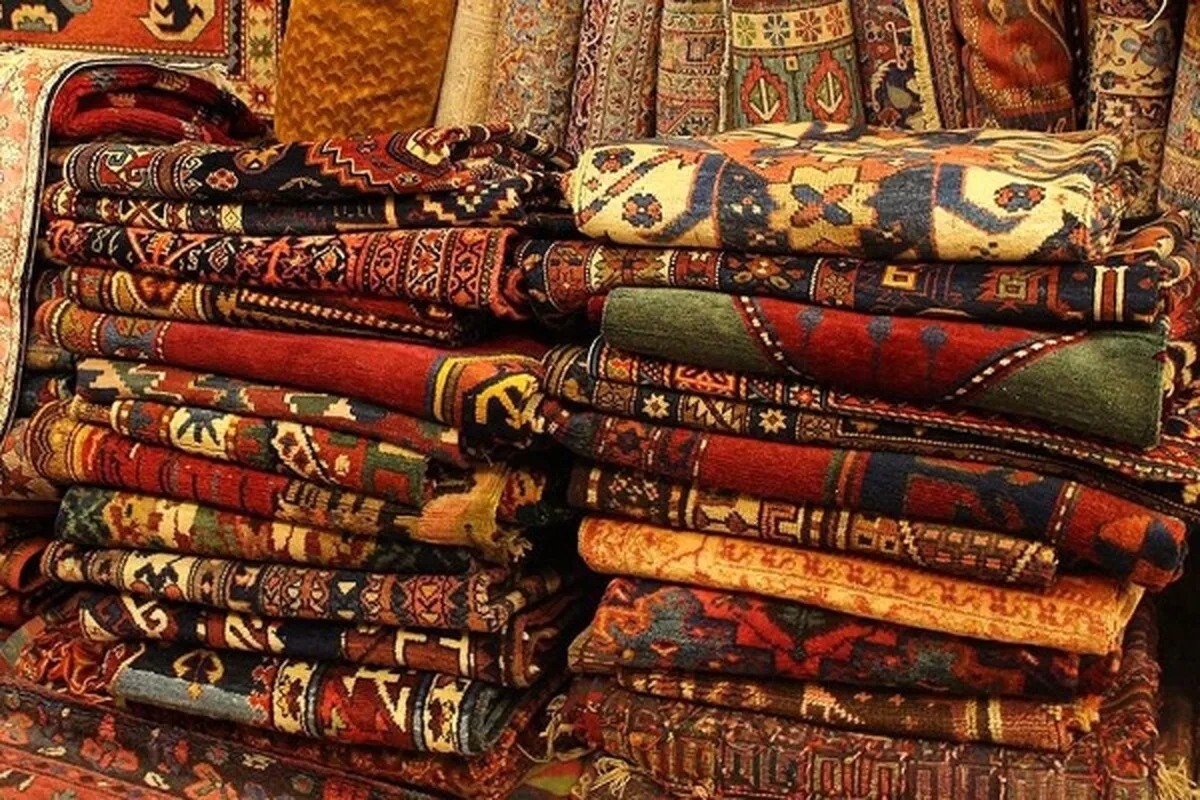سقوط ۹۰ درصدی صادرات فرش؛ سیاست‌های ارزی و گمرکی باید اصلاح شود