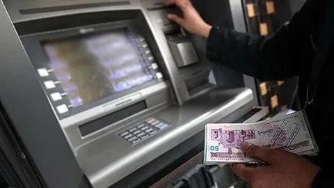 جزئیات توقف دو روزه در برخی سامانه‌های بانکی/ کدام خدمات فعال می‌مانند؟