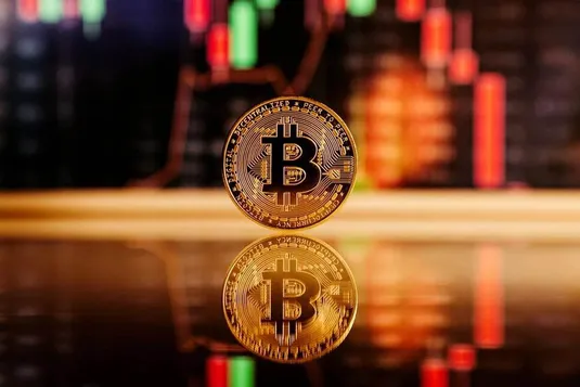 فشار فروش، بیت&zwnj;کوین را عقب راند