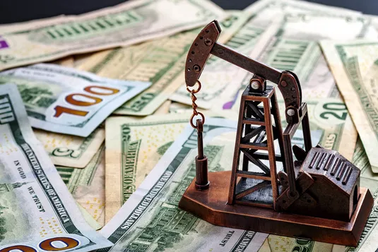 نفت در آستانه افزایش قیمت هفتگی