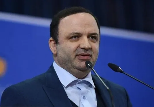 مناطق آزاد به هاب تخصصی&zwnj; صادراتی و ترانزیتی تبدیل می&zwnj;شوند