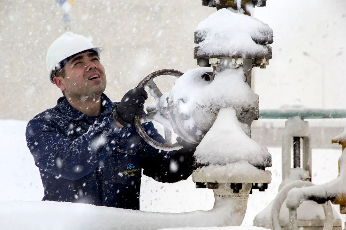 زمستان زودرس پتروشیمی‌ها؛ کاهش تولید ۶.۲ همت عدم‌النفع به همراه دارد