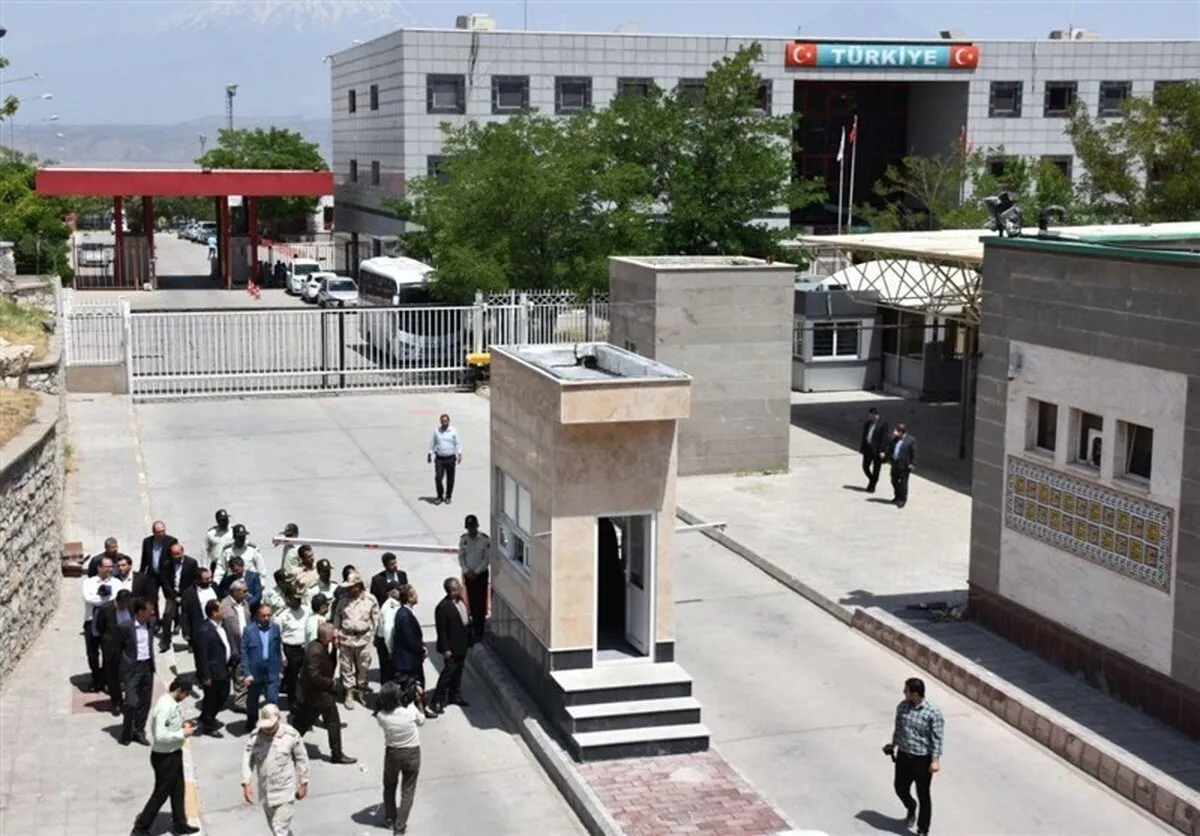انسداد مرز ایران و ترکیه تکذیب شد