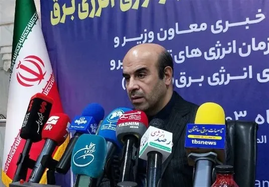برنامه&zwnj;ریزی رسیدن ظرفیت نیروگاه&zwnj;های تجدیدپذیر به ۵۲۰۰ مگاوات تا پایان سال