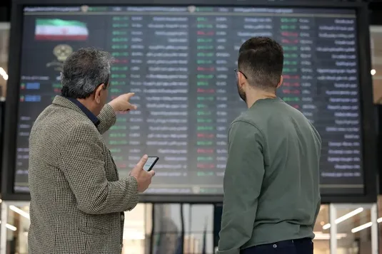 شاخص بورس در ارتفاع ۲ میلیون و ۵۰۰ هزار واحد