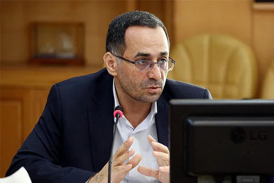 معاون وزیر راه: بزرگ&zwnj;ترین طرح حمل&zwnj;ونقل تاریخ کشور برای مراسم تشییع امام شهید در حال اجراست