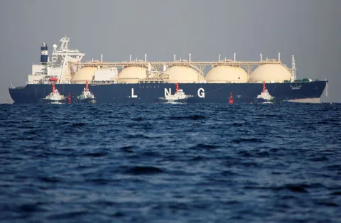 تجارت جهانی LNG در سال ۲۰۲۵ رکورد زد