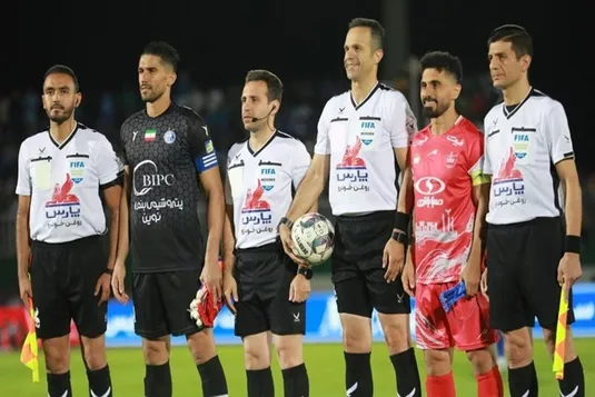 جنجالی&zwnj;ترین صحنه داوری استقلال و پرسپولیس؛ یک پنالتی سوخت؟
