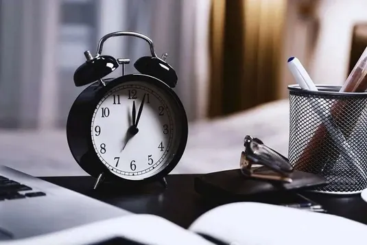 ساعت شروع به&zwnj;کار ادارات کلان&zwnj;شهرها دو هفته اول مهرماه شناور شد