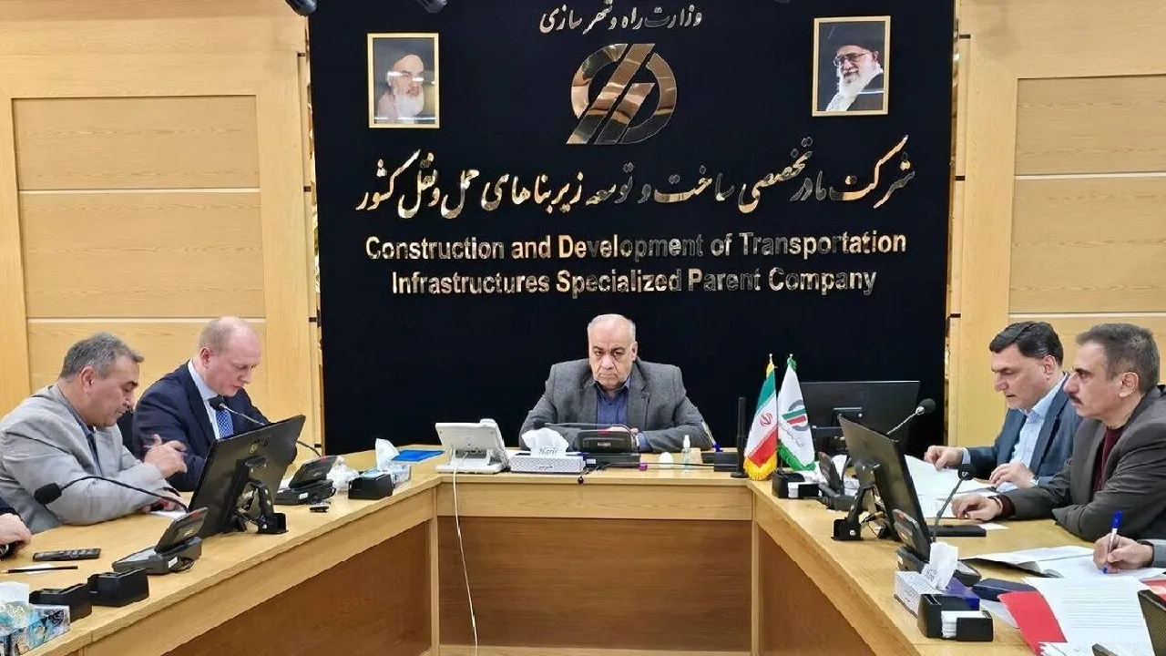 مدیرعامل شرکت ساخت و توسعه زیربنا‌های حمل‌ونقل کشور 