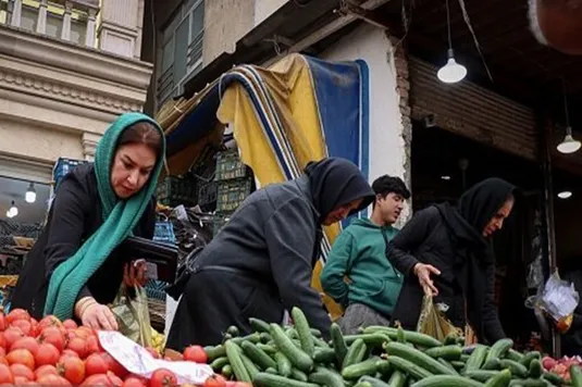 میدان بزرگ میوه و تره&zwnj;بار قیمت عمده میوه و سبزیجات را تعیین کرد+ جدول
