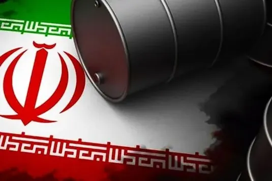 عبور شرکت&zwnj;های نفت و گاز و بازرگانان از هرمز متوقف شد