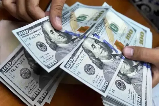 پیش بینی قیمت دلار ۸ خرداد ۱۴۰۴ / دلار فریز شد