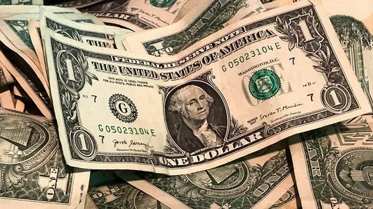 ۳۰ مهر ماه آخرین مهلت برگشت ارز حاصل از صادرات پارسال