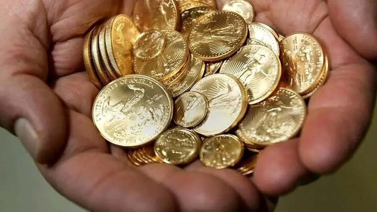 امروز اول آذر سکه در بازار طلا ۵۲ میلیون و ۶۳۰ هزار تومان معامله شد