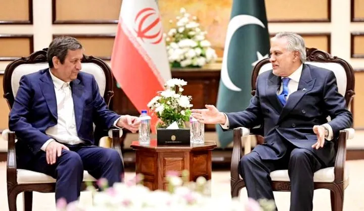 عبدالناصر همتی، رئیس کل بانک مرکزی ایران  