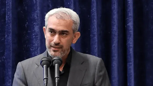 سید علی مدنی‌زاده، وزیر امور اقتصادی و دارایی 