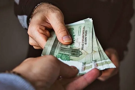 خبر مهم وزیر کار درباره رقم دستمزد ۱۴۰۴ کارگران