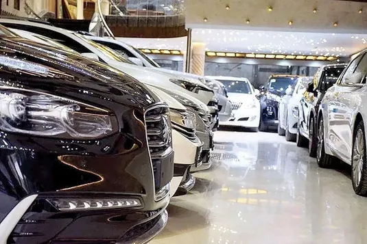 قیمت روز خودرو در بازار آزاد دوشنبه ۱۹ شهریور ماه