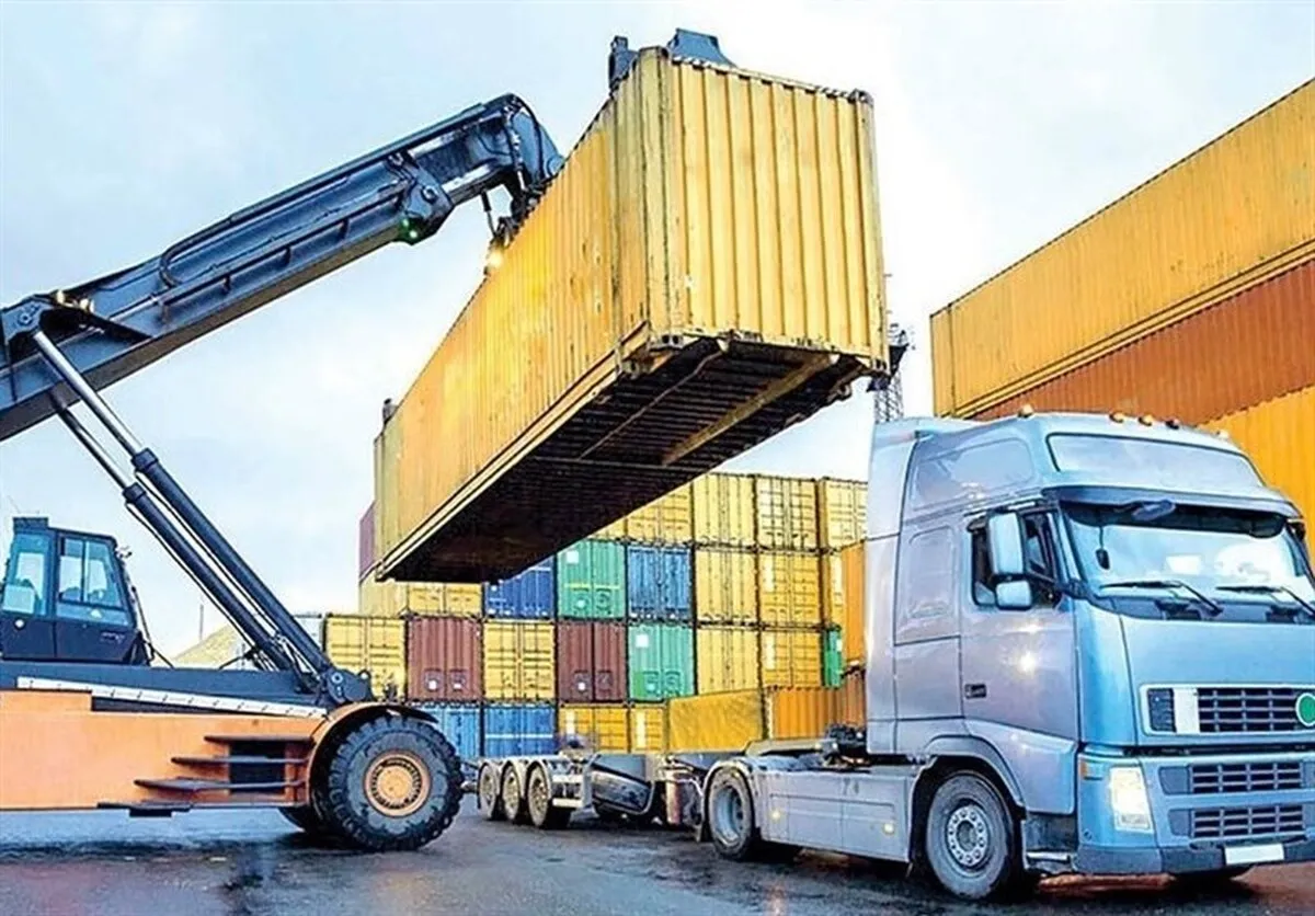 بررسی راهکار همتی برای رفع ناترازی۱۷ میلیارد دلاری تراز گمرکی