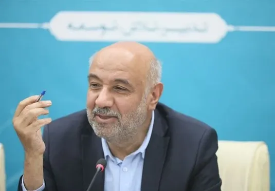 پیگیری نصب پنل&zwnj;های خورشیدی در ادارات به دستور رئیس&zwnj;جمهور