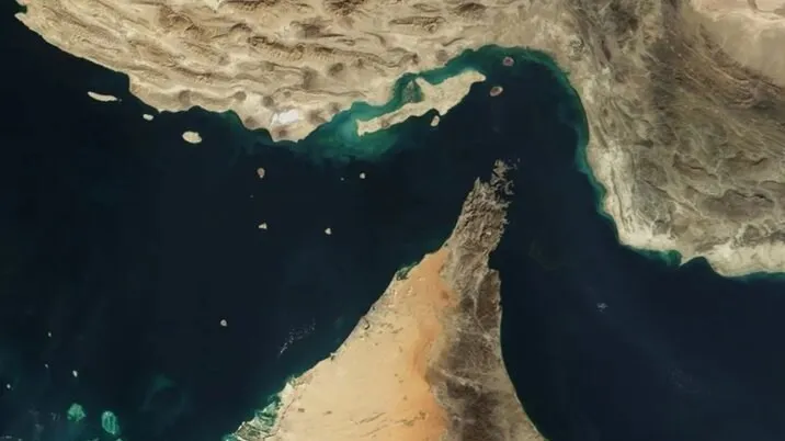  تنگه هرمز 