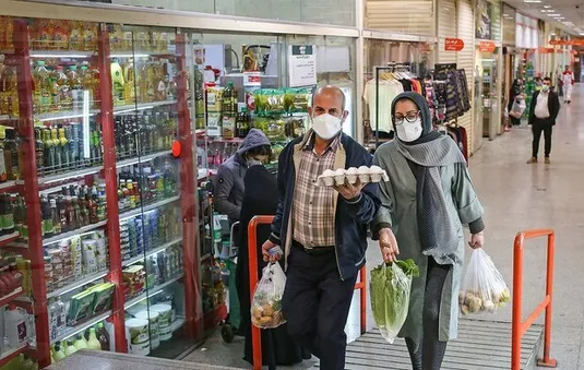 عرضه کالاهای اساسی در فروشگاه&zwnj;ها بدون وقفه