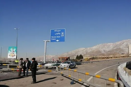 جاده چالوس برای چهارمین روز متوالی یک&zwnj;طرفه شد