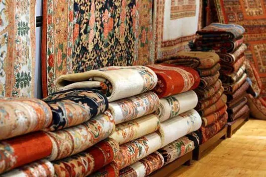 گرفتاری صادرات فرش ایران در دام قوانین ناکارآمد