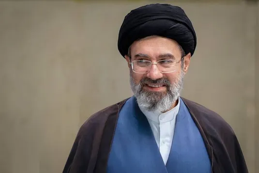قدردانی رهبر معظم انقلاب اسلامی از مرجعیت و مردم عراق