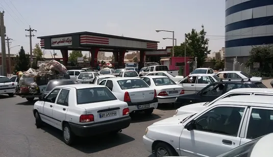 مصرف ۵۰ درصد بنزین کشور بدون کارت سوخت