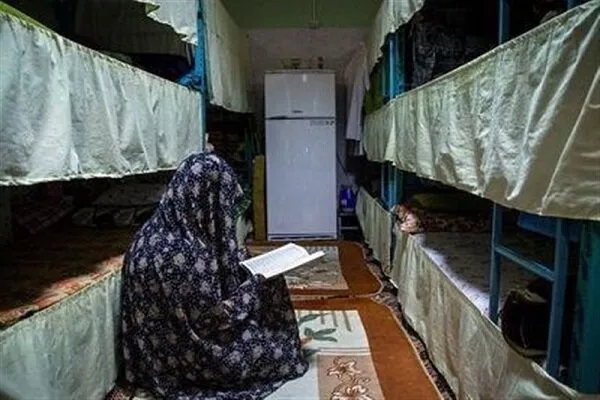 زندان
زندانی نیازمند
زندانیان نیازمند
نیازمندان