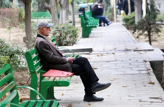 بازنشستگان بخوانند / حق بیمه بازنشستگان افزایش یافت؟