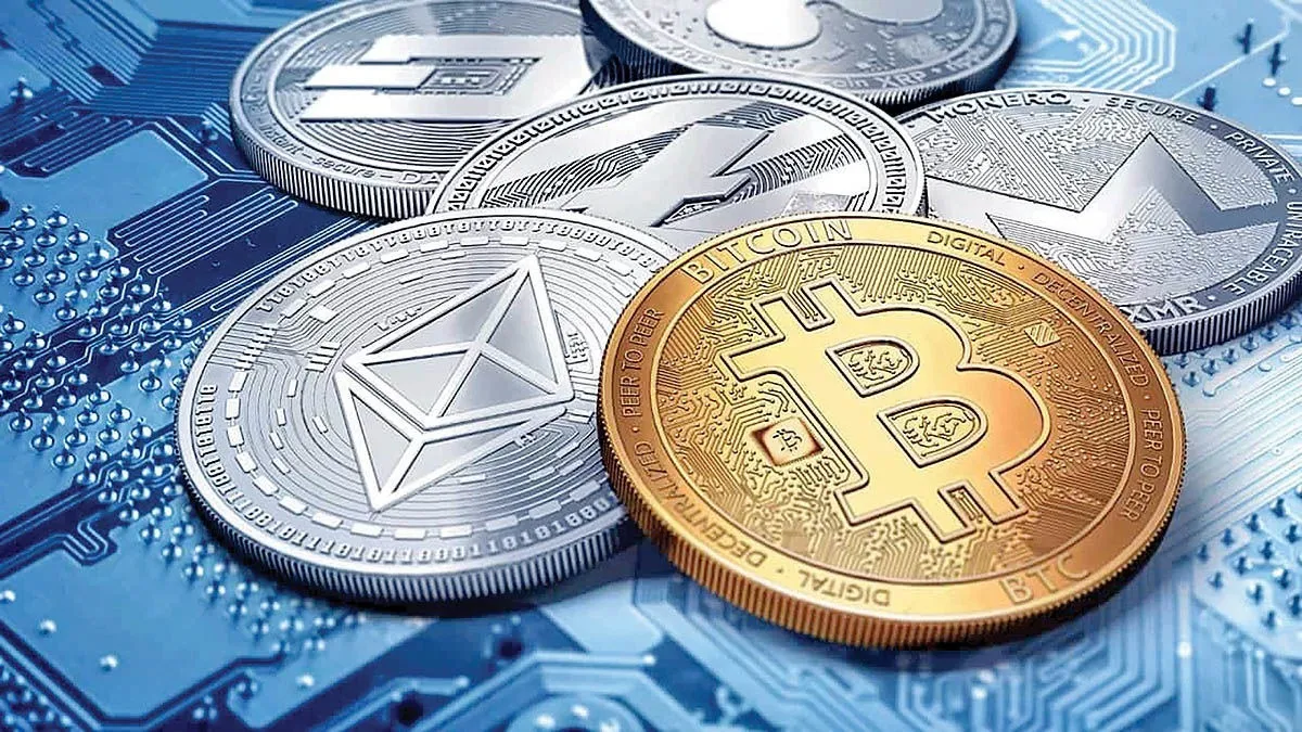 بیت‌کوین در پایان ۲۰۲۵ نزولی ماند