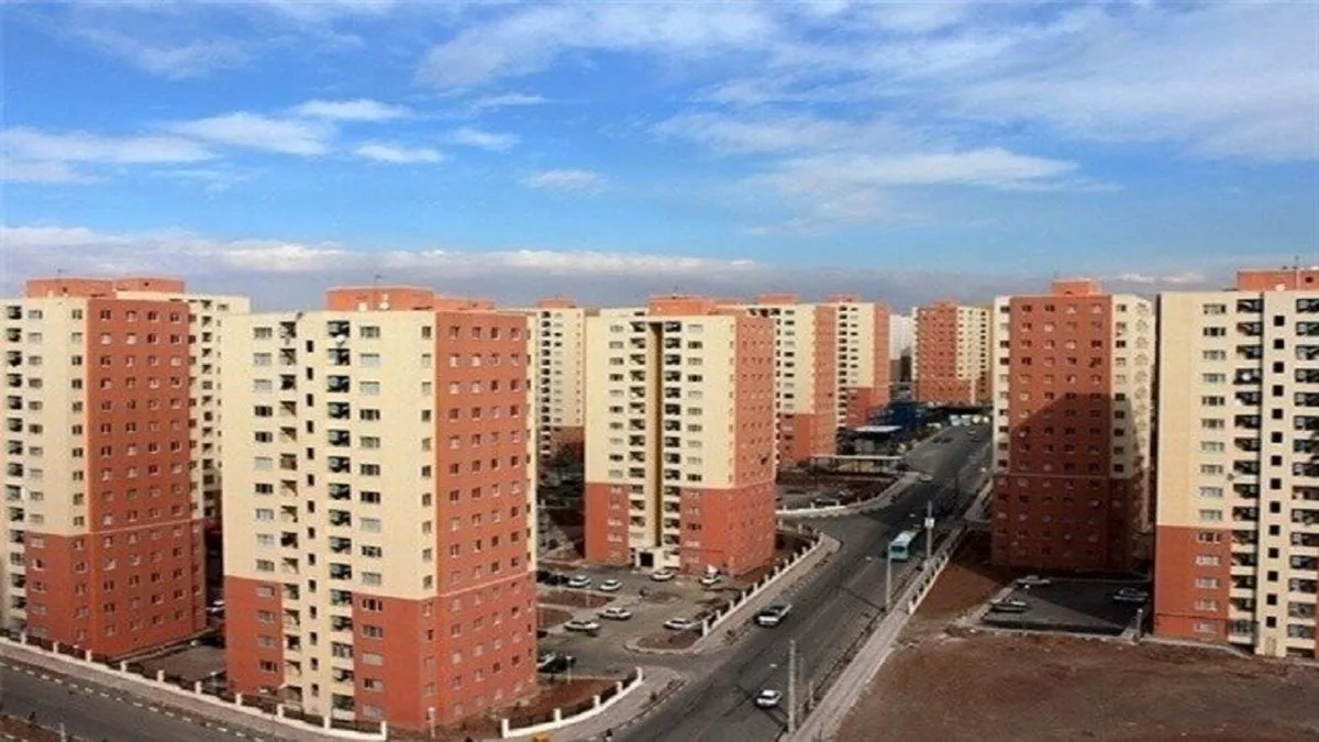 ۳.۲ همت برای توسعه شهر‌های جدید در هفته دولت سرمایه‌گذاری شد